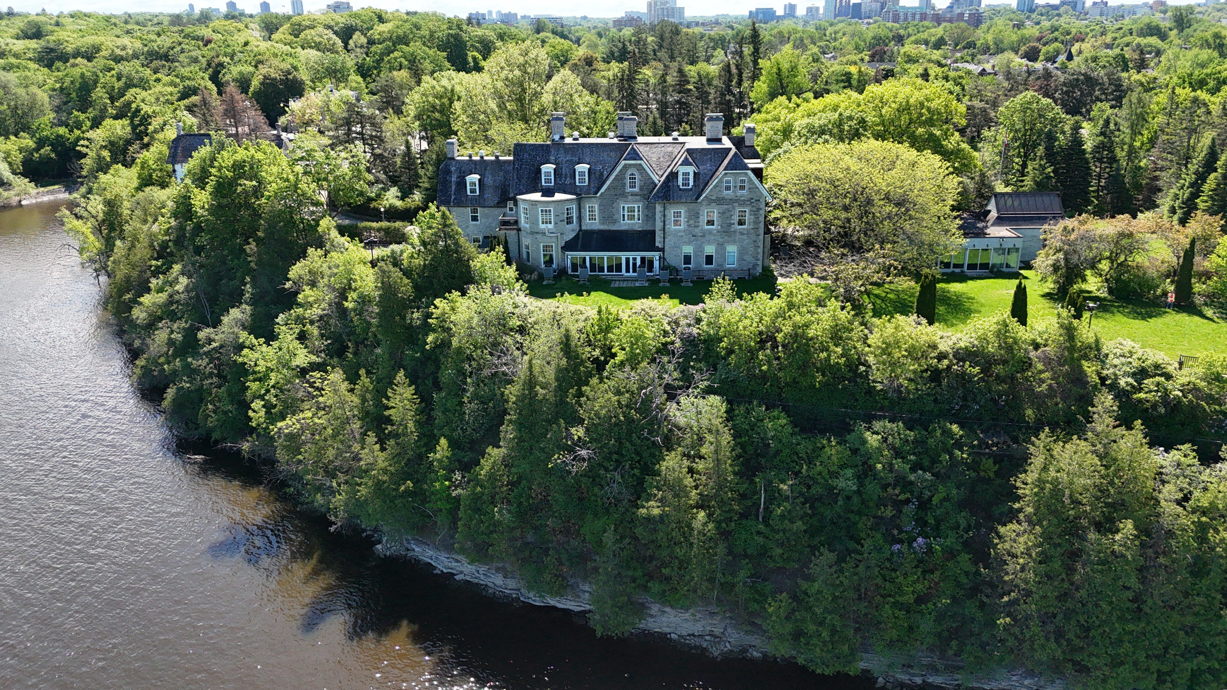 24 Sussex Drive  Banner Image